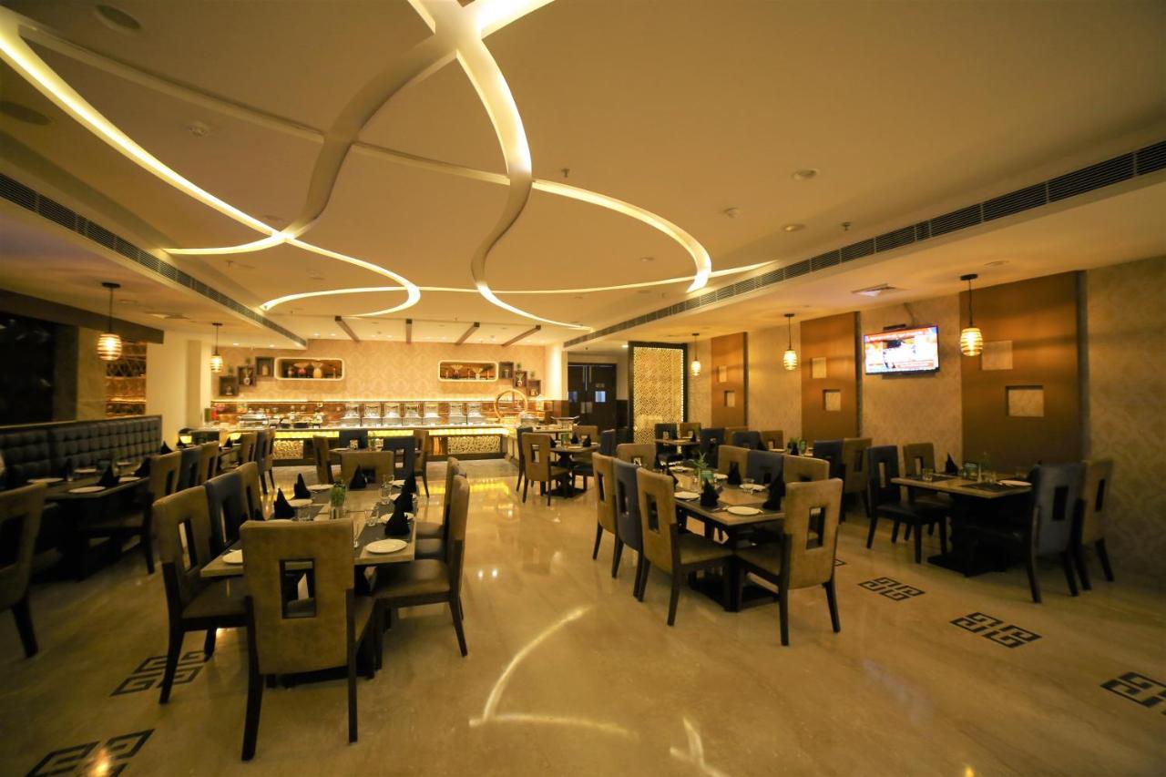 Hotel Imperia Suites Jalandhar Extérieur photo
