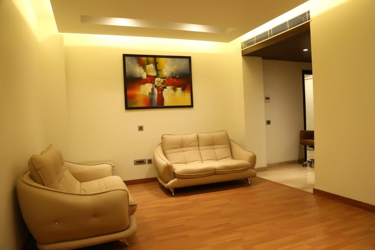 Hotel Imperia Suites Jalandhar Extérieur photo