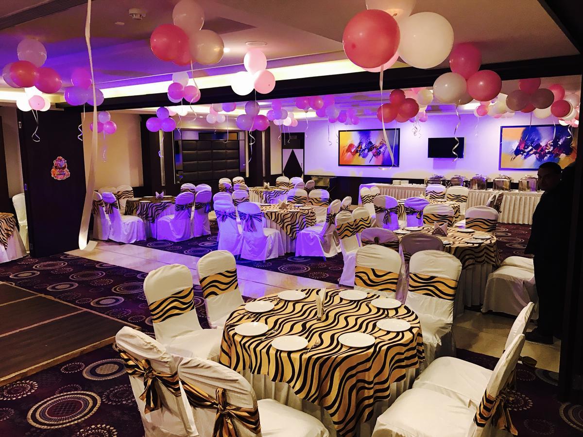 Hotel Imperia Suites Jalandhar Extérieur photo