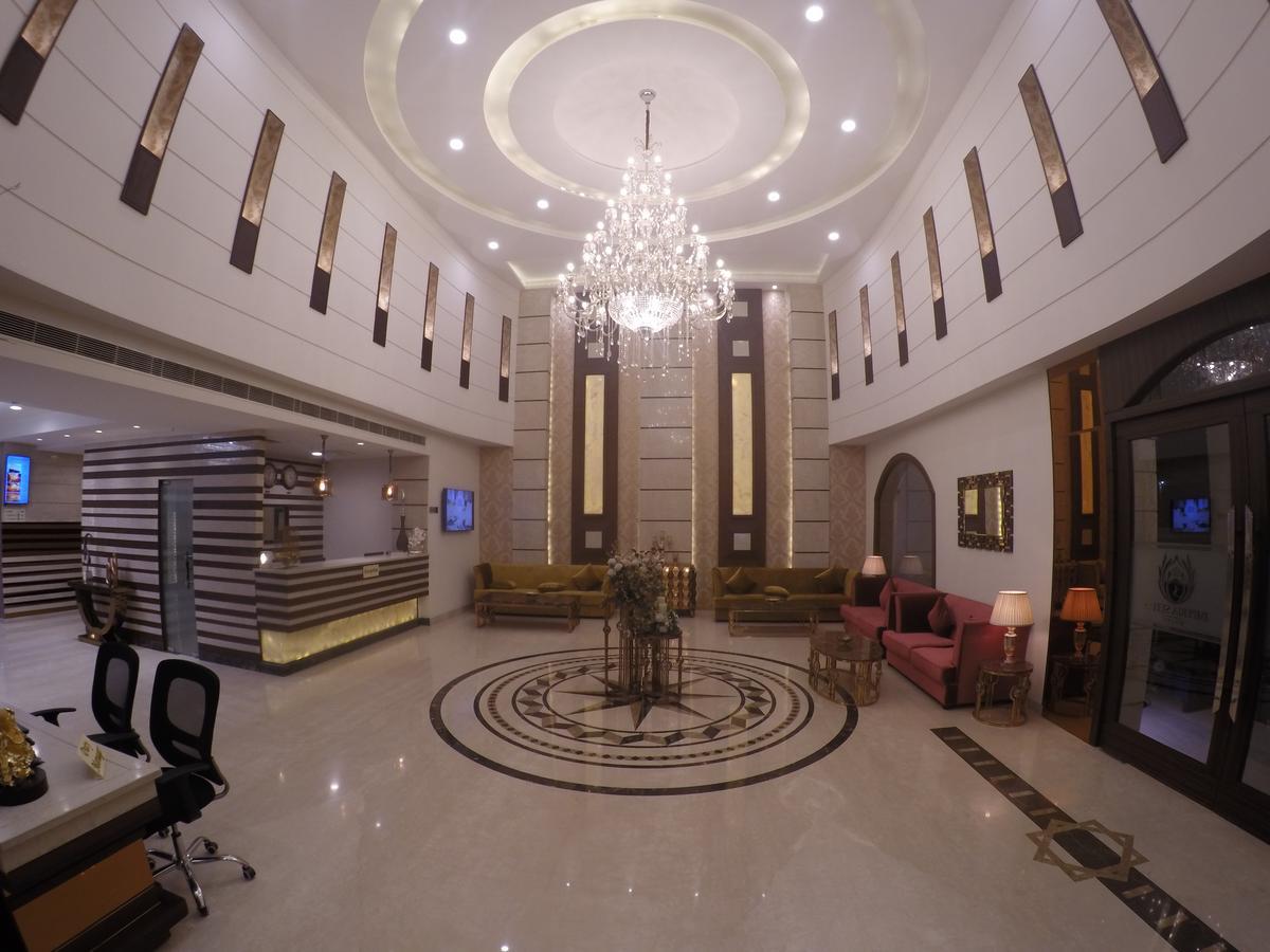 Hotel Imperia Suites Jalandhar Extérieur photo