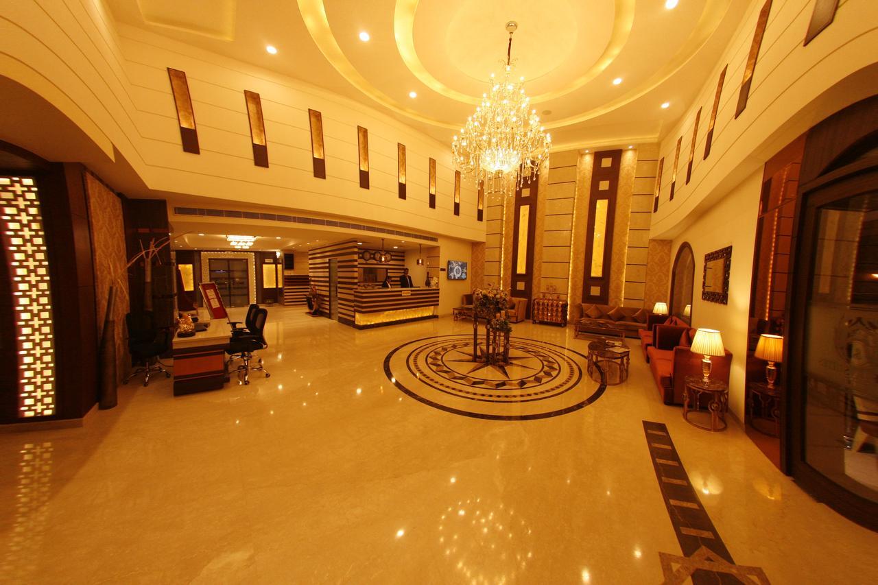 Hotel Imperia Suites Jalandhar Extérieur photo