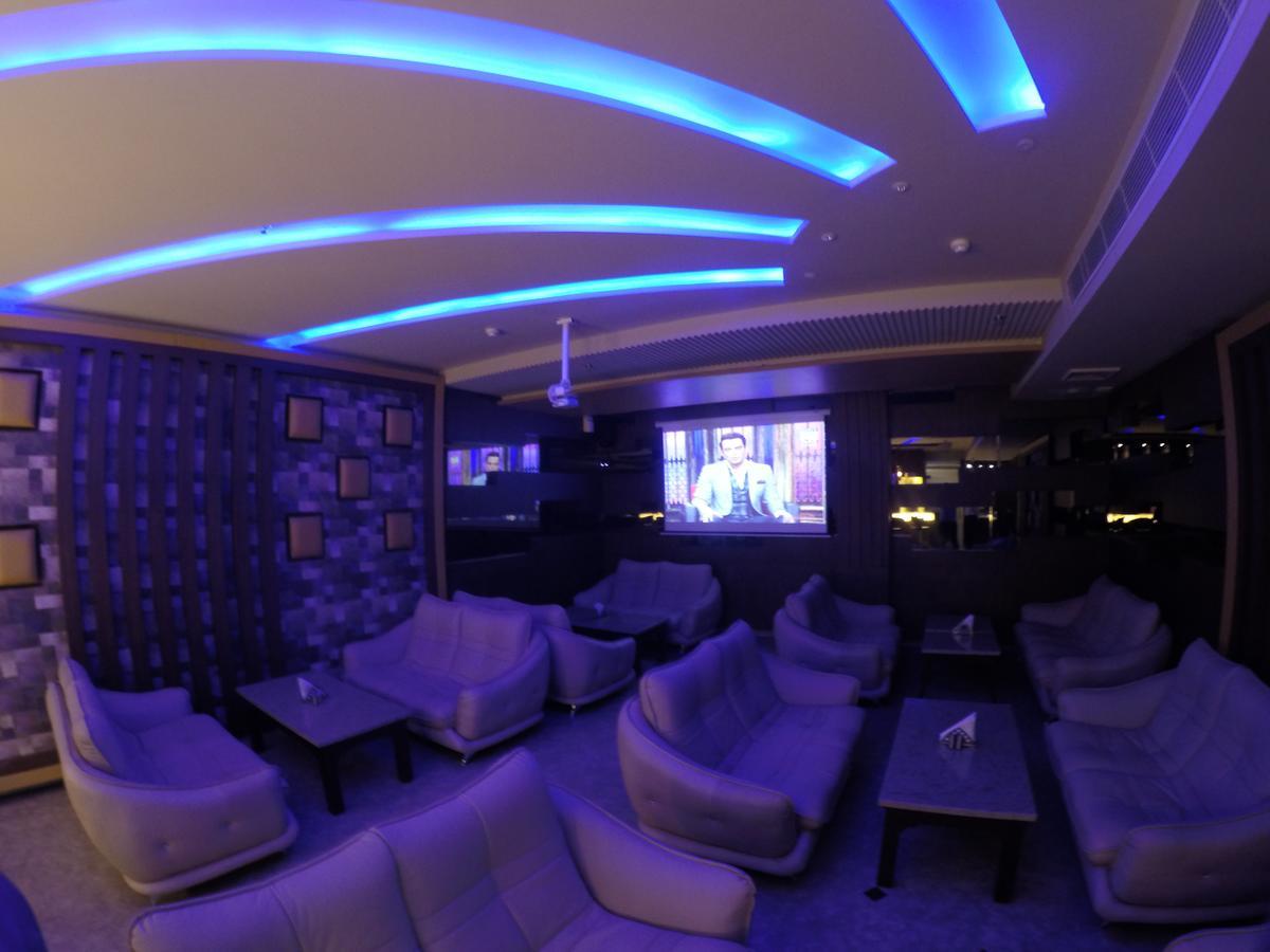 Hotel Imperia Suites Jalandhar Extérieur photo