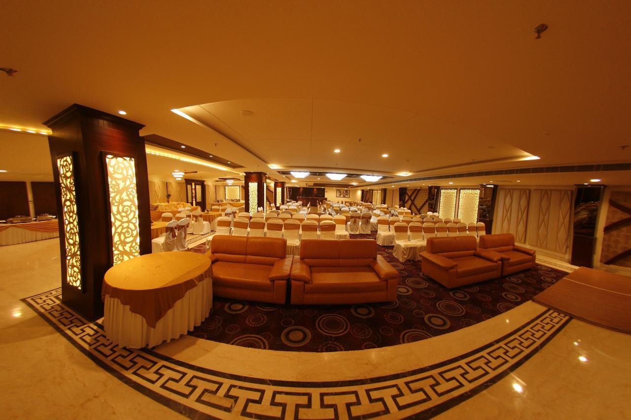 Hotel Imperia Suites Jalandhar Extérieur photo